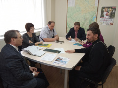 Сегодня состоялась встреча Главы Глазовского района Вячеслава Сабрекова со священником Алексием. 