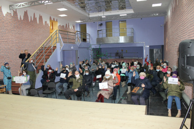 В д.Адам состоялось итоговое собрание жителей по участию в конкурсе проектов развития общественной инфраструктуры, основанных на местных инициативах "Наша инициатива. Родниковый край-расцветай - 2021". 