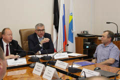 7 июня 2019 года Глава муниципального образования «Глазовский район» В.В. Сабреков принял участие во встрече с депутатами Госдумы РФ А. Е. Загребиным и И.В. Сапко, которая прошла в Администрации города Глазова.