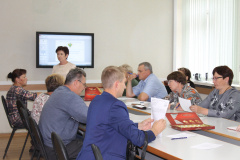 Глава муниципального образования «Глазовский район» В.В. Сабреков провел совещание с Главами сельских поселений. 