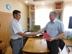 Удмуртский филиал Почты России подписал соглашение о взаимном сотрудничестве с МО «Вавожский район» Удмуртский филиал Почты России подписал соглашение о взаимном сотрудничестве с МО «Вавожский район»