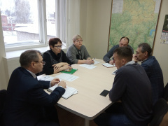 Глава муниципального образования «Глазовский район» Вячеслав Сабреков провел совещание по перевозке пассажиров до д.Трубашур. 