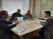 Глава муниципального образования «Глазовский район» В.В. Сабреков провел совещание о соблюдении правил безопасности на железной дороге на территории Глазовского района с участием главного инженера Глазовской дистанции пути Кухарчука С.М. 
